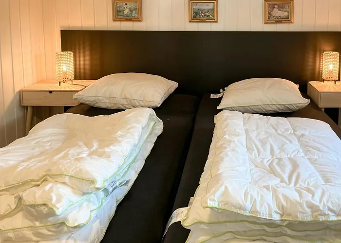 3 Bedroom Awesome In Farsø
